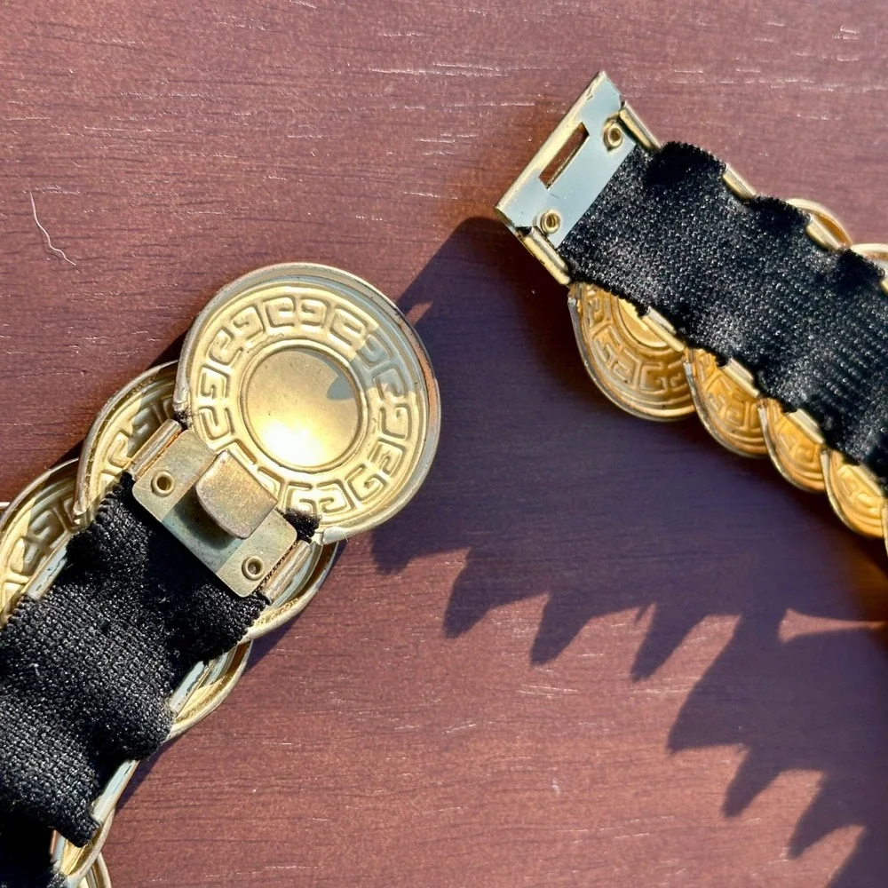 Vintage Gold Medallion Greek Key Stretch Belt Elastic Waist Cinch Statement